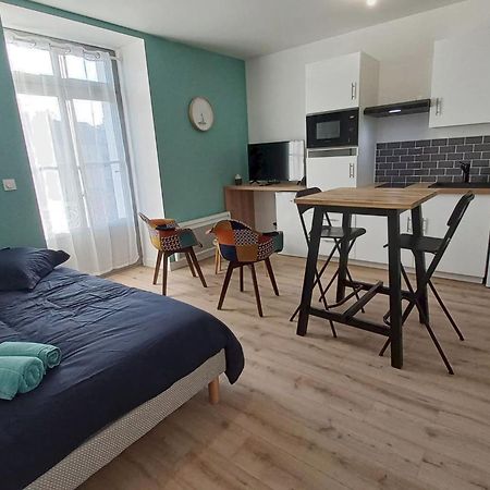 Segre Centre ✰ Studio ✰ 24M² ✰ Cuisne ✰ Wifi ✰ Tout Neuf! 외부 사진