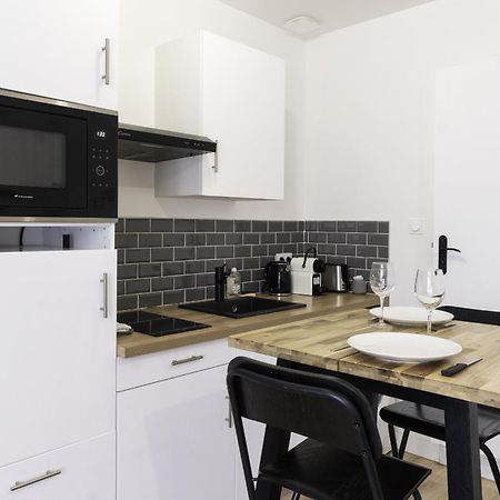 Segre Centre ✰ Studio ✰ 24M² ✰ Cuisne ✰ Wifi ✰ Tout Neuf! 외부 사진